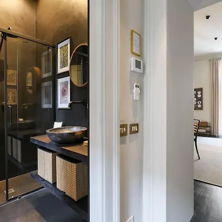 Enjoy Life Style - Tortona Porta Genova Apartment *